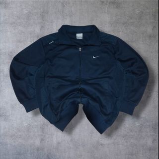 (Category: ) located in . Submitted by thriftedtaguig07 (Listing ID 1464300615, Image 1). Description: .