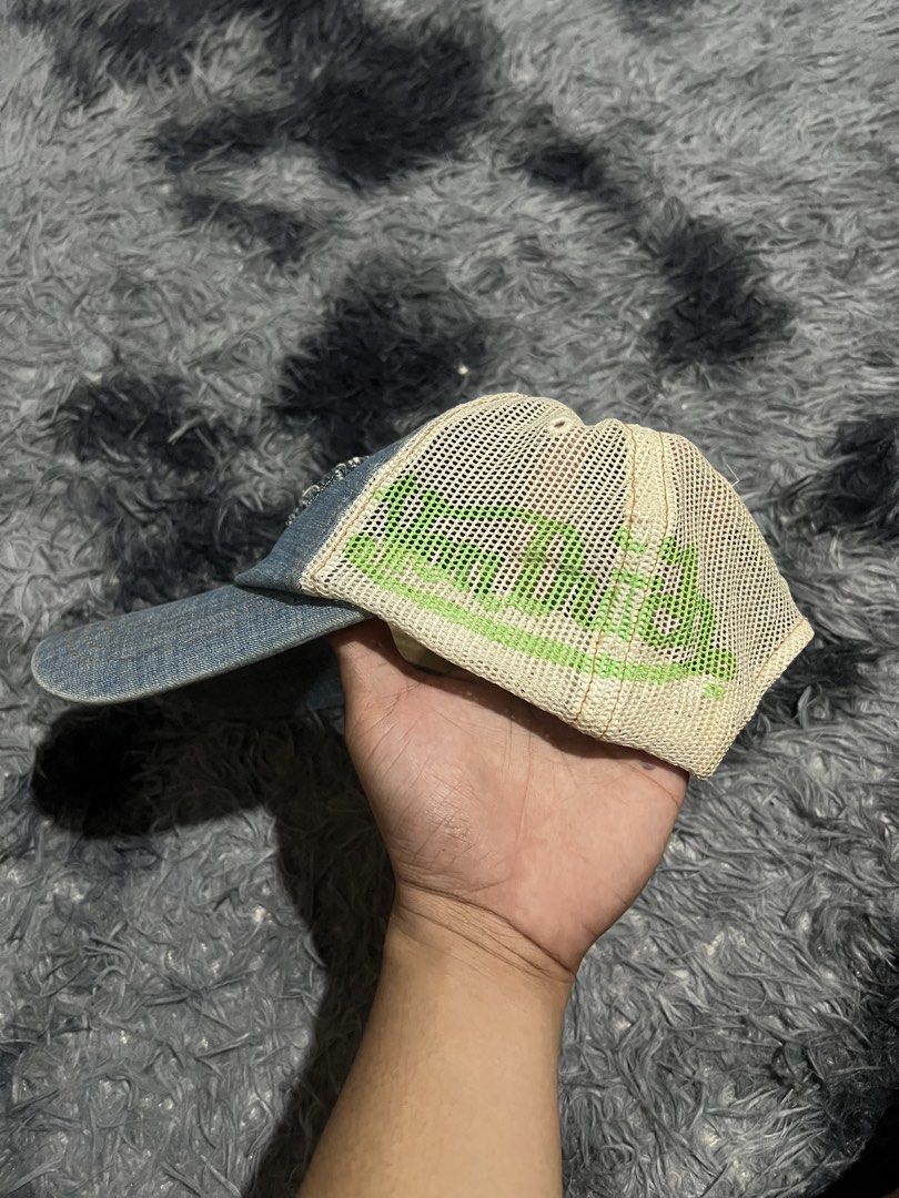 Vondutch hat (Category: Caps & Hats) located in Cebu City. Submitted by drip_block (Listing ID 1464188031, Image 3). Description: Minor issue nga sa may strap po check it sa last pic .