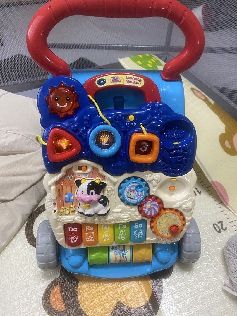 Vtech walker (Category: Infant Playtime) located in Kota Bharu. Submitted by mudain0654000 (Listing ID 1464233913, Image 1). Description: Smua ok dan msih bunyi dgn baik cuma phone mainan dia hilang.
