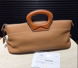 （分類：）位於 。 由 bellize.luxury 提交（商品編號 1464332924，圖片 1）。簡介： 。