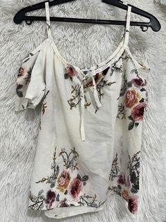 (Category: ) located in . Submitted by nomsthriftshop (Listing ID 1464216028, Image 1). Description: .