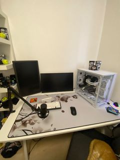 (Category: ) located in . Submitted by epiccloud.afcdda (Listing ID 1464166438, Image 1). Description: .