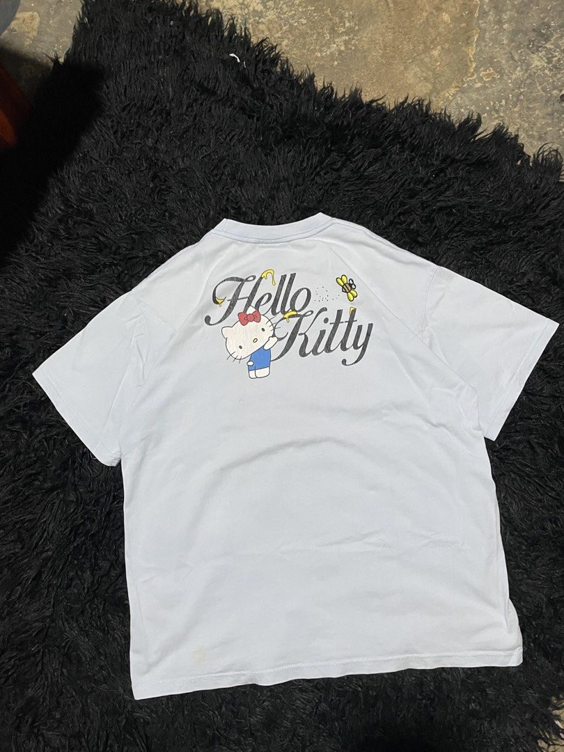 Whosis x Hello kity (Category: Activewear) located in San Jose. Submitted by aldbbch (Listing ID 1464167194, Image 2). Description: .