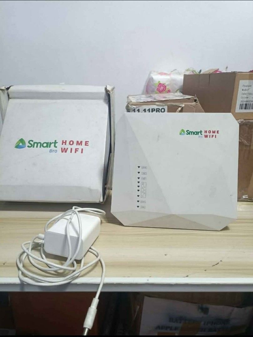 WiFi Router Smart Home WiFi Router (Category: Other Home Appliances) located in Quezon City. Submitted by vamosycompra (Listing ID 1464328653, Image 1). Description: .
