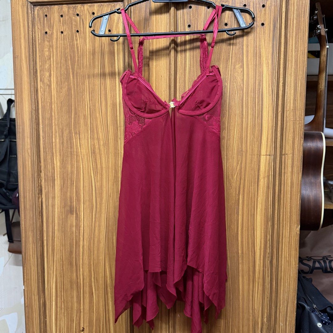 Women's Tops, Pants, and Accessories Bundle (Category: Sets or Coordinates) located in Rizal. Submitted by hahshdhajade (Listing ID 1464307928, Image 2). Description: preloved!!! used once to twice price range from 120-250!! small to medium.