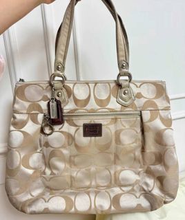 (Category: ) located in . Submitted by yeojinsdiary (Listing ID 1464164315, Image 1). Description: .