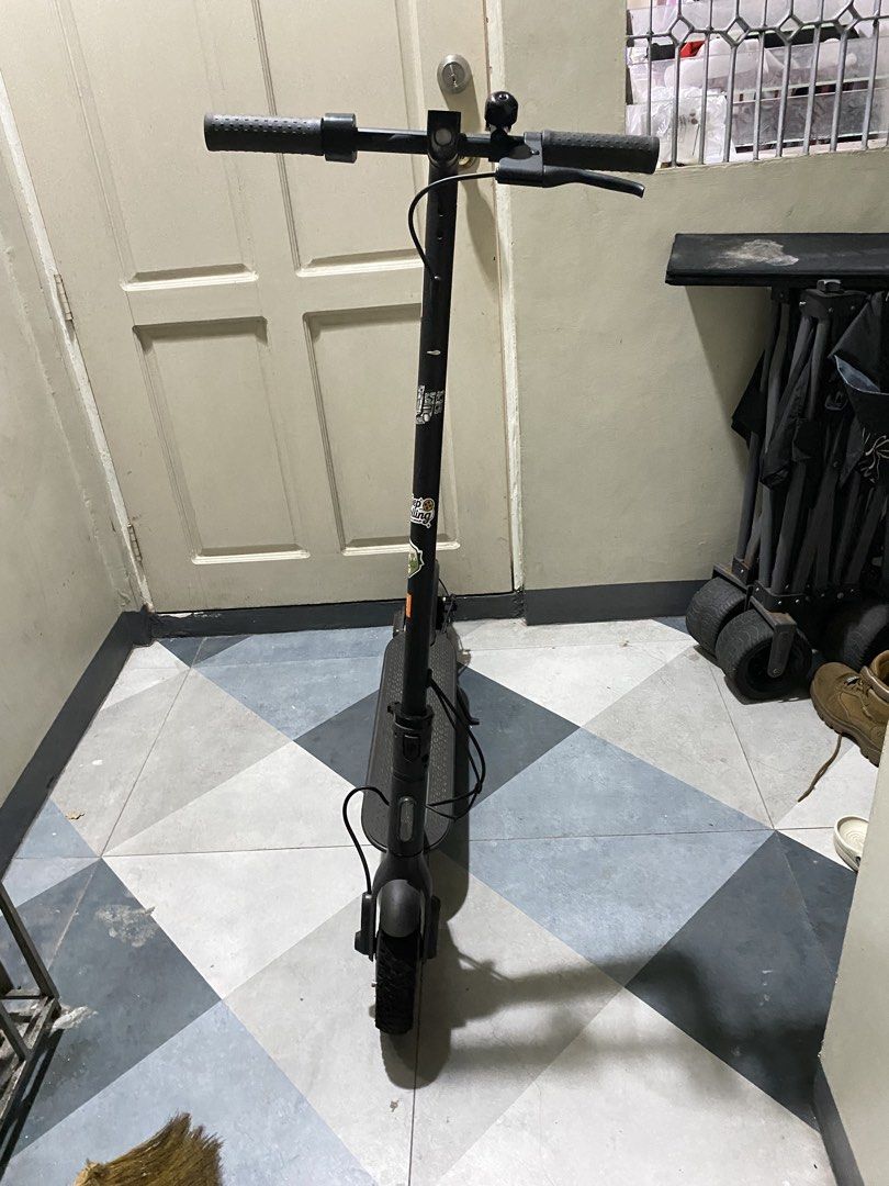 Xiaomi pro 2 electric scooter (Category: Skates, Rollerblades & Scooters) located in Manila. Submitted by mat_016 (Listing ID 1464167282, Image 2). Description: 🛴 Xiaomi Electric Scooter Pro 2 for Sale! 🛴 📍 Location: San Pablo, Malolos, Bulacan ⚡ Condition: 9/10 (Smooth performance, well-maintained) 🛞 Tires: Upgraded Tubeless Tires (10/10 condition) Package Includes: ✅ Charger ✅ FREE Helmet ✅ FREE Digital Air Pump.