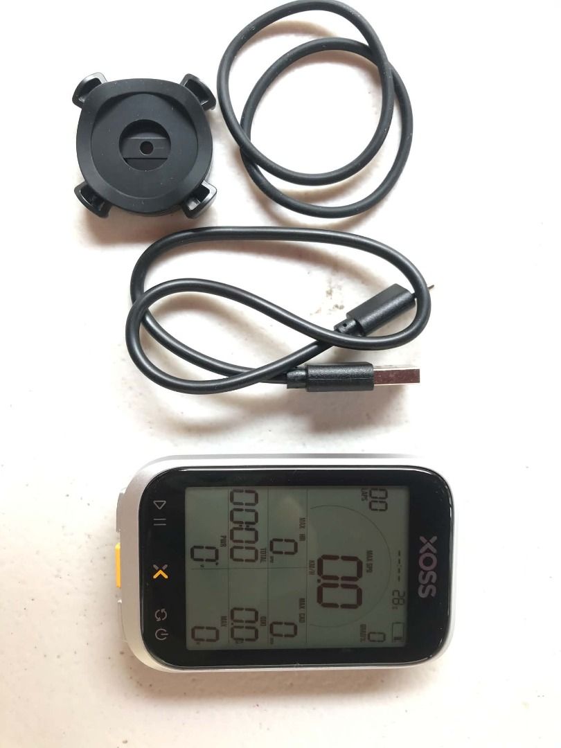 XOSS G3+ VERSION 3 BIKE COMPUTER (Category: Bicycles) located in Quezon City. Submitted by fierceforest_1ab747 (Listing ID 1464225075, Image 2). Description: XOSS G3+ Bike Computer Up to 40 hours battery life With HR and Cadence Capability BRANDNEW 2.8 inches screen Type C Pick up: Village East Cainta Lalamove co Buyer.