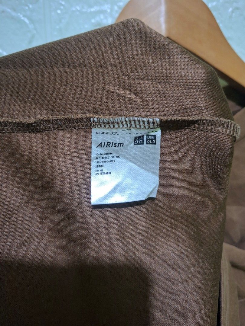 XS UNIQLO AIRISM OVERSIZED (Category: Tshirts & Polo Shirts ) located in Cebu City. Submitted by uniqloarchives_ (Listing ID 1464282970, Image 2). Description: XS UNIQLO AIRISM OVERSIZED WIDTH: 18 LENGTH: 23 📌EXCELLENT CONDITION 📌COLOR RATE: 10/10 📌 WASHED READY TO WEAR 📌 NO ISSUES 📍LOCATION:CEBU CITY 📦COURIER:J&T or MAXIM COD 🏷️₱350 + sf.