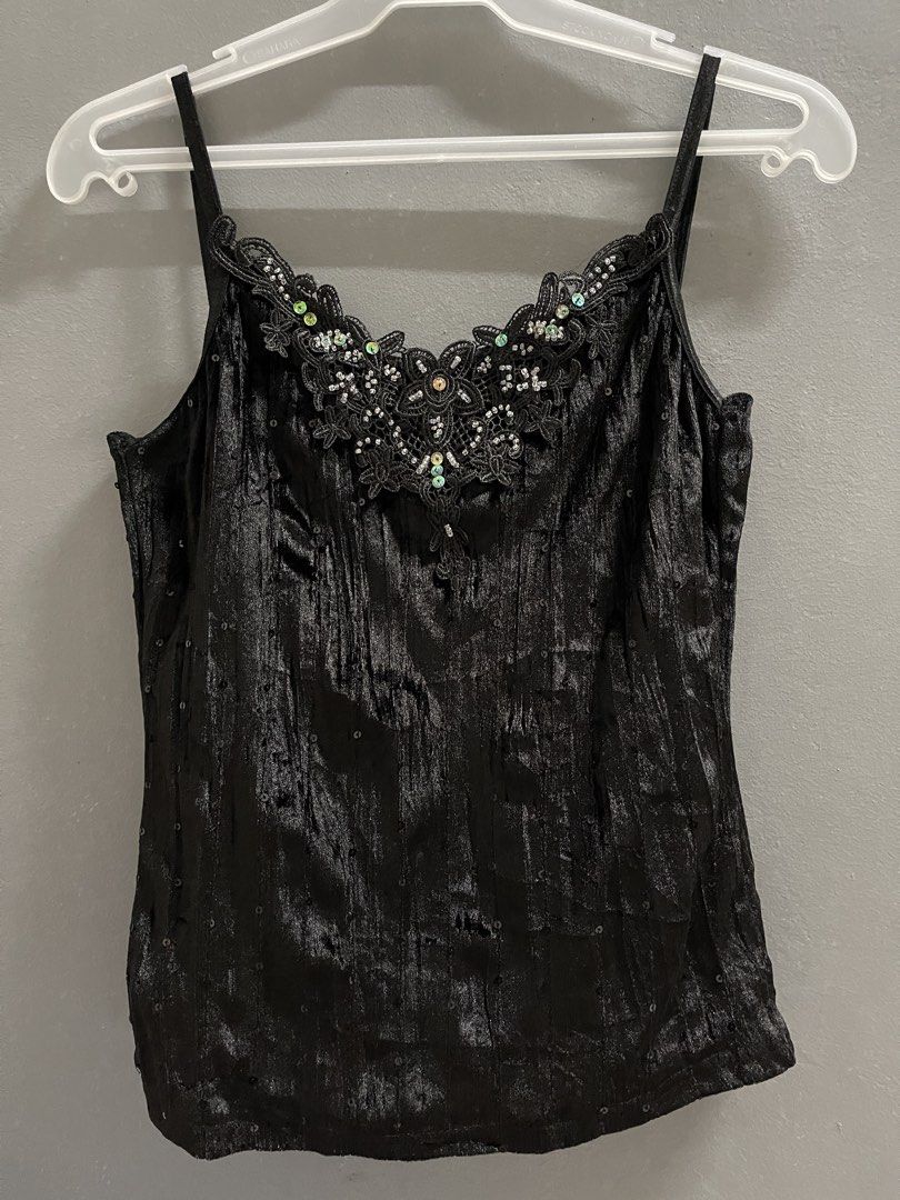 Y2K Beaded Tops (Category: Sleeveless) located in Dipolog. Submitted by throsetbycheemarie (Listing ID 1464197639, Image 1). Description: With Beads and Sequence Small to Medium.