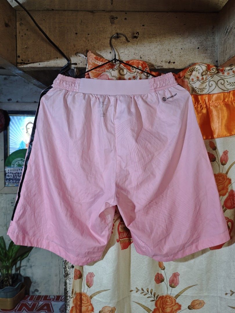 Y3 X Real Madrid Shorts (Category: Shorts) located in San Pedro. Submitted by streetthriftsph (Listing ID 1464175664, Image 2). Description: Y3 X Real Madrid Shorts 650+SF Condition: 9/10 Size: Medium 25 waistline garterized fits 26/34 Length: 18 Print: 9/10 Colorate: 9/10.