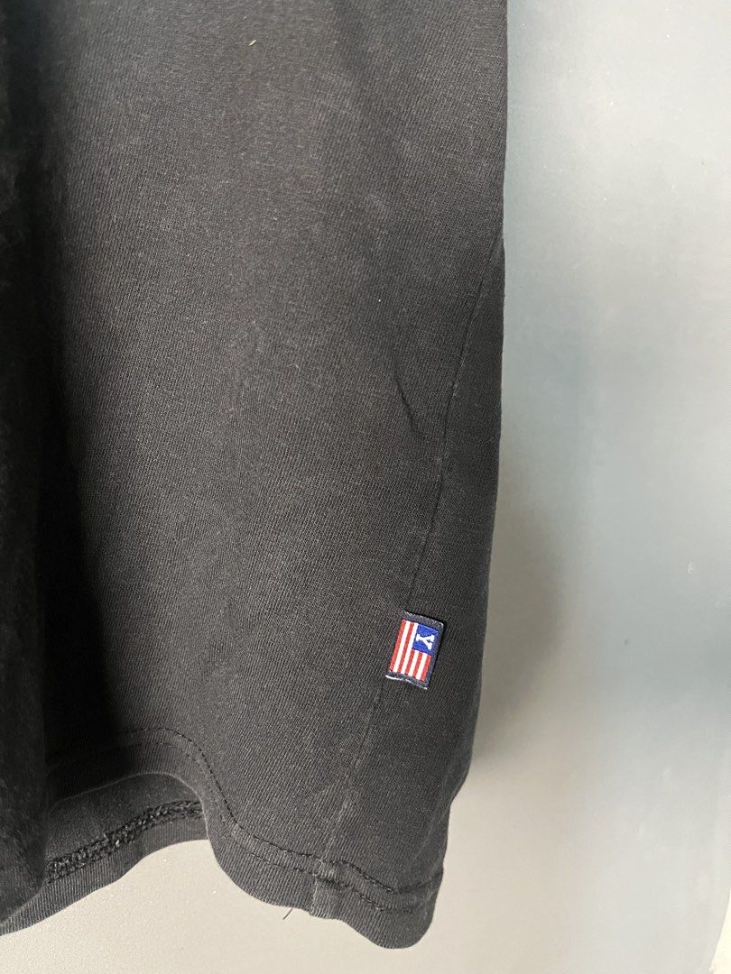 YALE BLACK T - SHIRT (Category: Announcements) located in Palo. Submitted by marllennon (Listing ID 1464255764, Image 3). Description: Good condition no issue color rate :9/10 Size on tag :XL free sf Loc: Tacloban | Palo leyte.