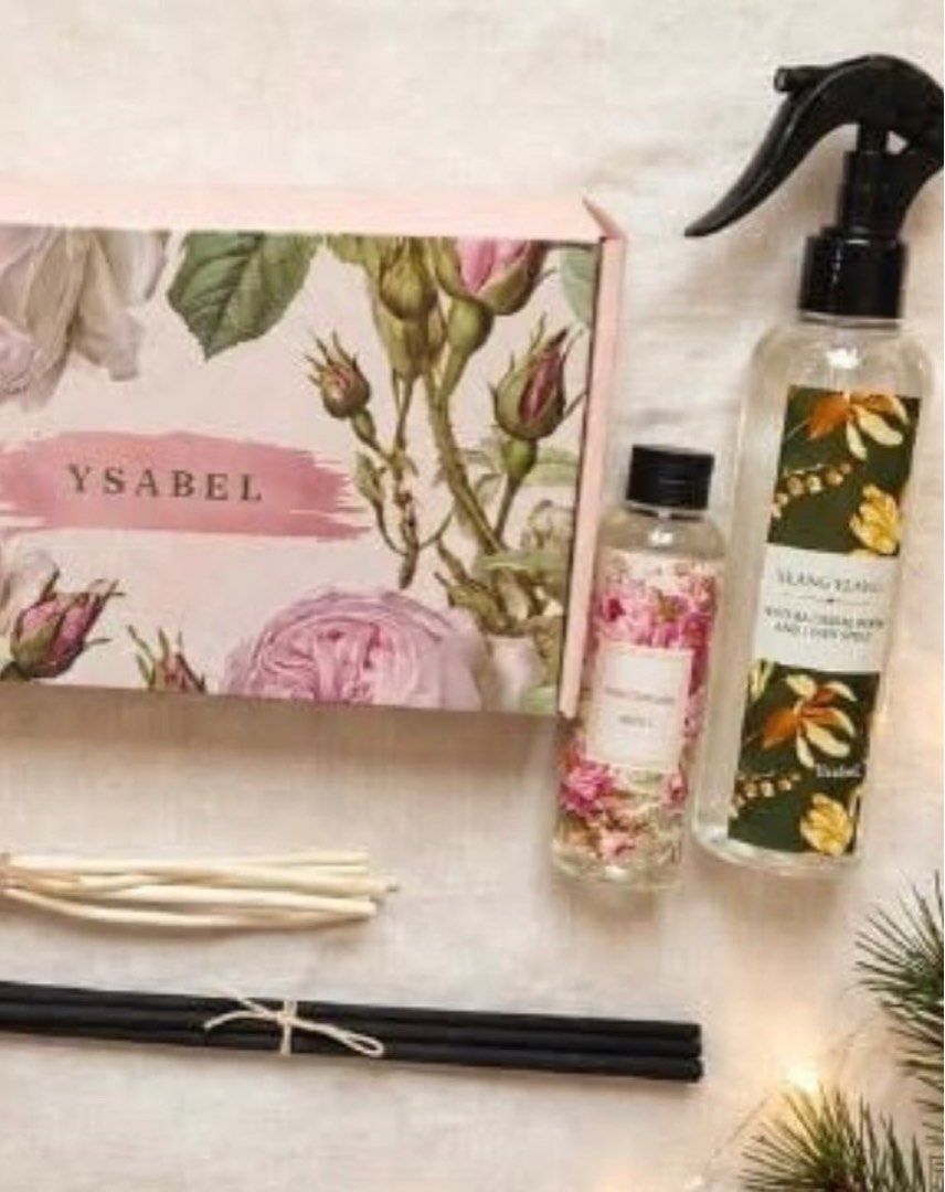 YSABEL FRAGRANCES GIFT SETS (Category: Home Fragrance) located in Marikina City. Submitted by thevelvetcat (Listing ID 1464152752, Image 3). Description: 🎁 YSABEL FRAGRANCES GIFT SETS ✨ Beautiful, fragrant, and gift-ready — perfect for Christmas, birthdays, thank-you gifts, corporate giveaways, or simply a thoughtful “just because” gift. 🤍 ALL GIFT SETS COME WITH A FREE BOX + PAPER BAG WITH RIBBON SET 1 — PREMIUM REED DIFFUSER 150ml with reeds 