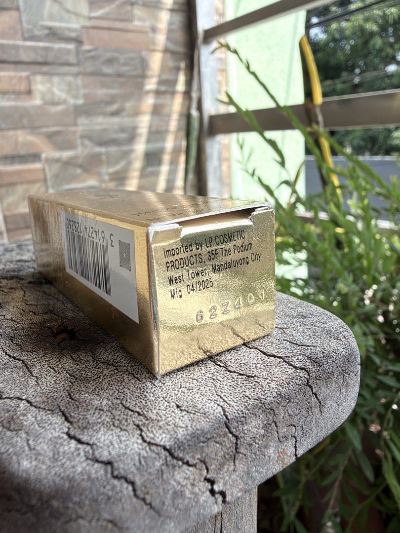 YSL LOVESHINE CANDYGLOW 1B (Category: Makeup) located in Pasig City. Submitted by offsrping (Listing ID 1464151924, Image 2). Description: BRAND NEW AND AUTHENTIC SEALED CHECK FOR REVIEWS IN PROFILE FOR PEACE OF MIND NOT NEAR EXPIRY KAPITOLYO, Pasig.