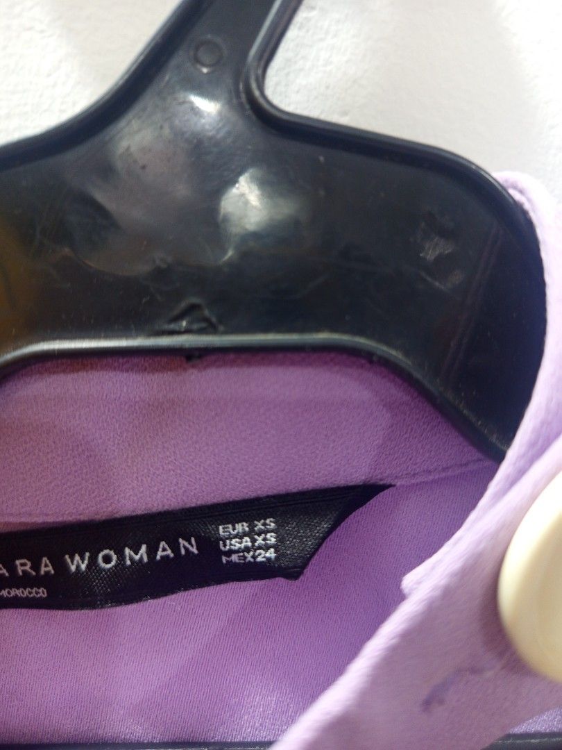 Zara blouse (Category: Blouses) located in Cavite. Submitted by alliahscloset2.2 (Listing ID 1464172126, Image 3). Description: .