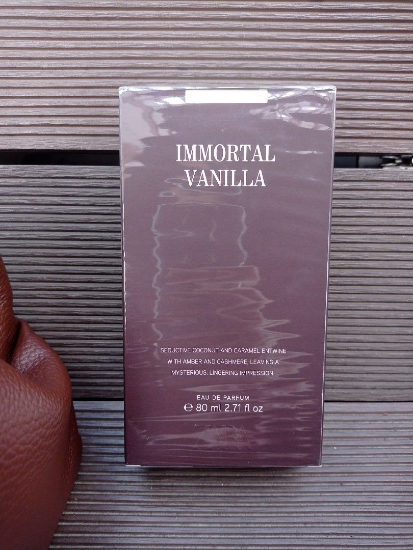 Zara Immortal Vanilla Eau de Parfum 80ml US bought (Category: Fragrance & Deodorants) located in Paranaque City. Submitted by annhua17524 (Listing ID 1464194110, Image 1). Description: - Zara Immortal Vanilla Eau de Parfum - 80ml full bottle, sealed box with tags - Notes: Seductive coconut, caramel, amber, cashmere - Leaves a mysterious, lingering impression - Made in Spain - US bought, box in pristine condition.
