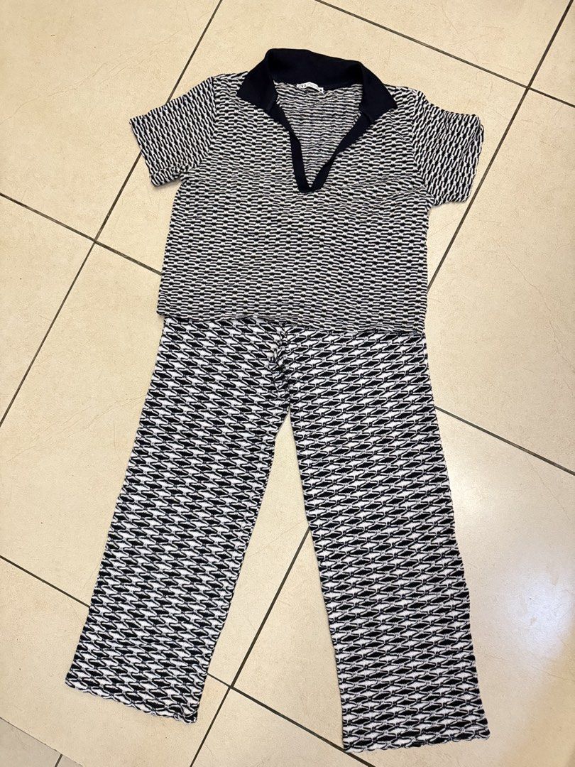Zara Jacquard Knit Coordinates Set Terno (Category: Sets or Coordinates) located in Quezon City. Submitted by kchinita (Listing ID 1464283253, Image 3). Description: ALL NEW, PLS SEE PHOTOS FOR TAGS Z Blue Jacquard Knit Polo and Pants Set two-piece set - selling as terno When laid flat: Top size M - 19" armpit to armpit, 20" length Pants size L - 16" waist", 13"crotch, 40" length Payment should be made within 24 hours. Pls keep out of my listings