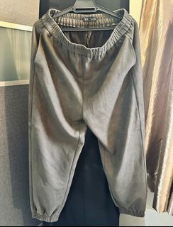 (Category: ) located in . Submitted by frommycloset27_ (Listing ID 1464300708, Image 1). Description: .