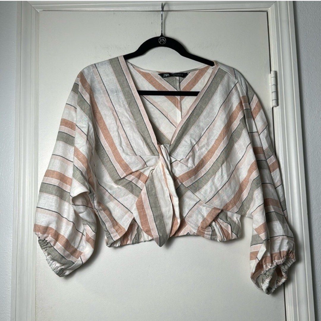 Zara Linen Blend Pinstripes Blouse (Category: Blouses) located in Taguig. Submitted by intransitforyou (Listing ID 1464219566, Image 2). Description: .