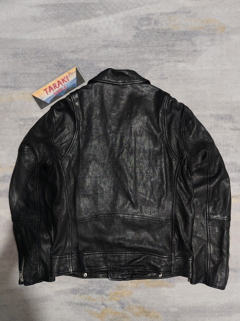 ZARA SHEEPSKIN BIKER LEATHER JACKET (Category: Coats, Jackets and Outerwear) located in Baguio. Submitted by igorotak.111.taraki.com (Listing ID 1464286155, Image 2). Description: FS ZARA SHEEPSKIN LEATHER JACKET NWT NO ISSUES SOLID NITO ♥️ L-24 W-21 SHOULDER-19 ARM LEGNTH-24 CAN FIT M-L CAN DO DIRECT PM TO PURCHASE FOR FASTER TRANSACTION .THANKYOU 🙏♥️.
