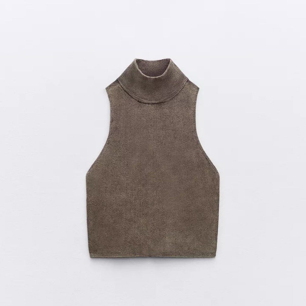 Zara Sleeveless Turtleneck Knit Top (Category: Sleeveless) located in Binangonan. Submitted by curatedbyjuys (Listing ID 1464259693, Image 1). Description: -used once only - Zara grey sleeveless turtleneck top - Ribbed knit material - Versatile for layering or wearing alone .