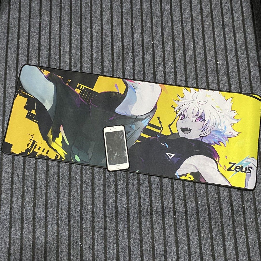 Zeus EXTRA LARGE Mousepad Around 20"+ Mouse Pad (Category: Mouse & Mousepads) located in San Mateo. Submitted by sellstuffs_mnl (Listing ID 1464248423, Image 2). Description: Brandnew.