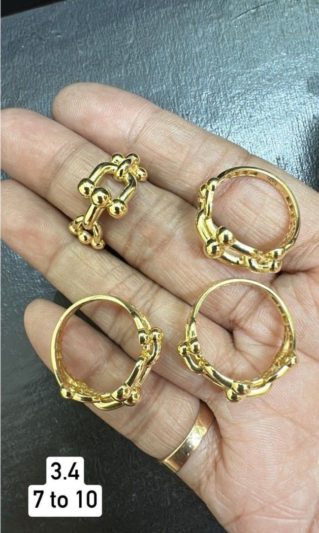 18k Saudi gold hardware ring (Category: Rings) located in Manila. Submitted by bhelgoldseller2ndaccount (Listing ID 1464386555, Image 1). Description: New!!✨New!!✨New!! Authentic 18k Saudi Golds 💯pawnable/naisasanla 💯with high appraisal rate 💯good investment 💯Direct supplier price 👉OPEN for resellers 🌺please take time to evaluate their actual sizes and grams 👉Best panggift for all occasions ✅ Sold per grams not per piece Kya lowest price ✅