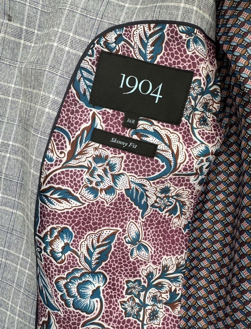 1904 Men’s 3 piece gray checkered suit (Category: Coats, Jackets and Outerwear) located in Pasig City. Submitted by JoesCloset (Listing ID 1464425045, Image 3). Description: Comes with a coat, vest, and slacks Bought from london, only worn once No issues at all Condition: 9.5/10.