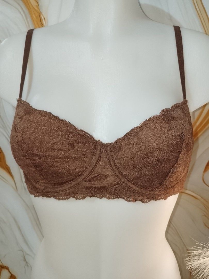 36b NO BOUNDARIES brown lace bra padded with underwire (Category: Undergarments & Loungewear) located in Manila. Submitted by truecrystal-1407 (Listing ID 1464536574, Image 1). Description: .