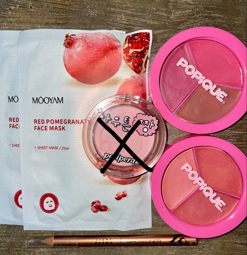 6 pcs Popique Fs Brow Blush Makeup Bundle Take All Swatched Only (Category: Makeup) located in Rizal. Submitted by massivedecluttering (Listing ID 1454467054, Image 1). Description: popique-swatch lng peripera not included na others new.