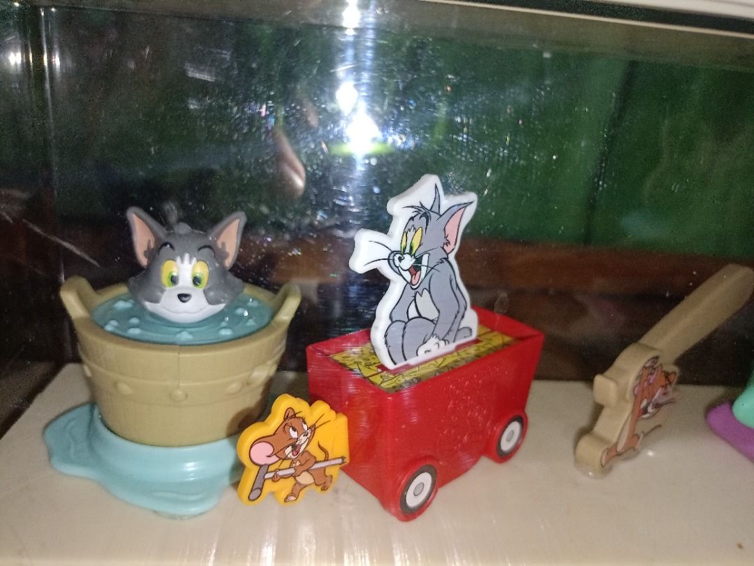 Tom and Jerry Happy Meal 85th Anniversary (Category: Kids Toys) located in Quezon City. Submitted by ninapinya_95 (Listing ID 1464377155, Image 3). Description: 85th Anniversary Tom and Jerry Happy Meal - Acrylic case included .