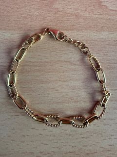 (Category: ) located in . Submitted by k.stores (Listing ID 1464407393, Image 1). Description: .