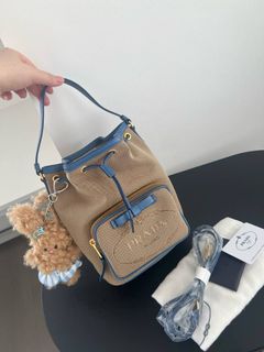 (Category: ) located in . Submitted by millenlavish_outlet (Listing ID 1464408475, Image 1). Description: .