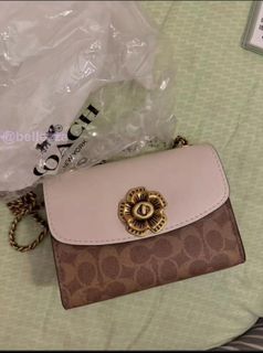 （分類：）位於 。 由 bellezza. 提交（商品編號 1464411848，圖片 1）。簡介： 。