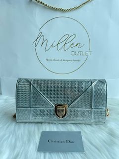(Category: ) located in . Submitted by millen.readystock (Listing ID 1464494273, Image 1). Description: .