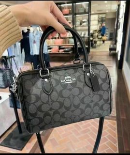 （分類：）位於 。 由 bellezza. 提交（商品編號 1464420499，圖片 1）。簡介： 。