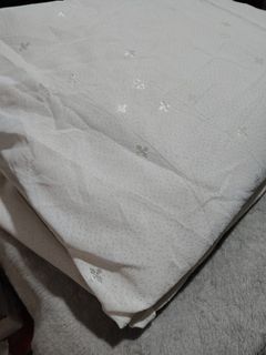 (Category: ) located in . Submitted by lynz12 (Listing ID 1464490856, Image 1). Description: .