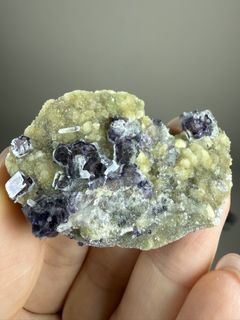 （分類：）位於 。 由 biubiu321 提交（商品編號 1464531546，圖片 1）。簡介： 。