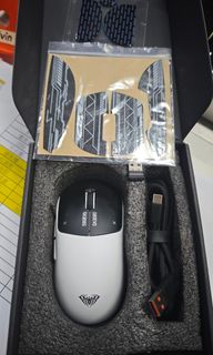 （分類：）位於 。 由 calvinkfwong 提交（商品編號 1464402316，圖片 1）。簡介： 。
