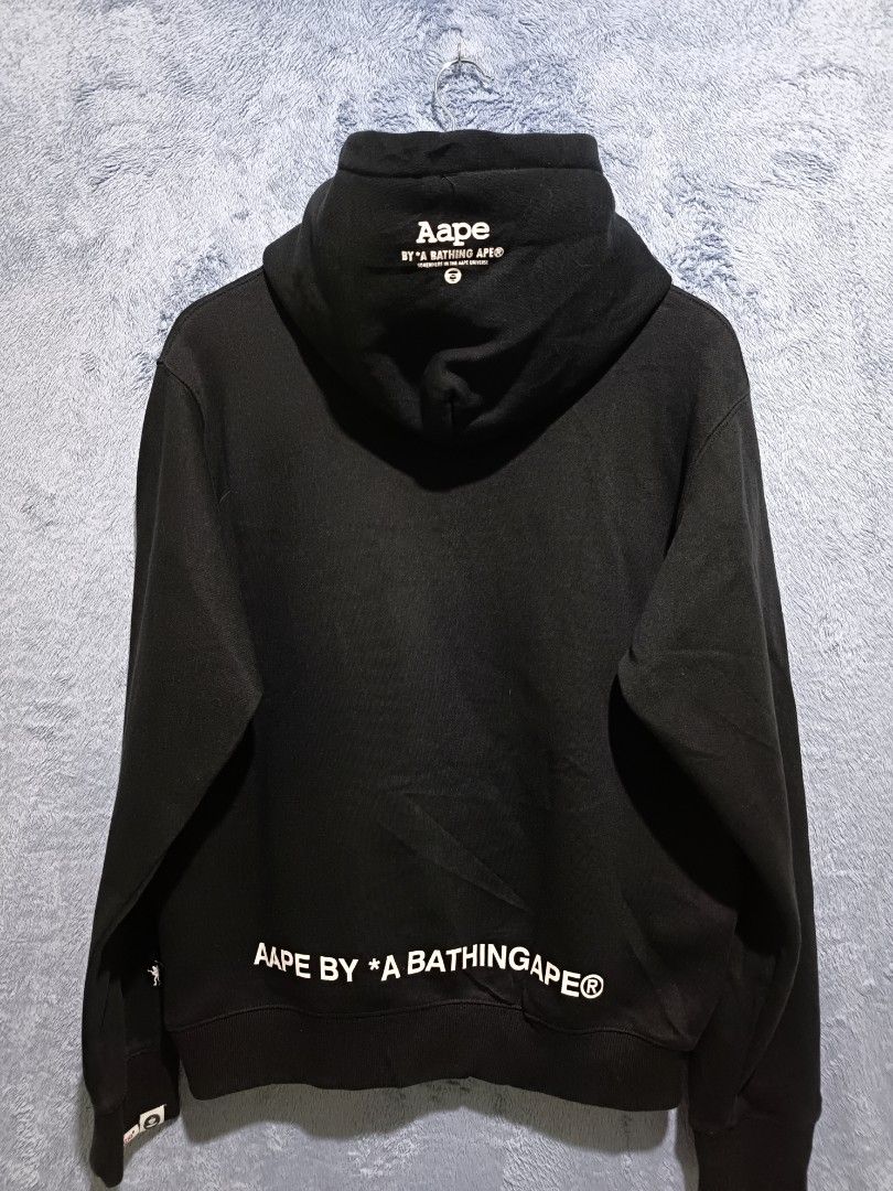 AAPE HOODIE JACKET (Category: Hoodies) located in Manila. Submitted by mixthrift042023 (Listing ID 1464493797, Image 2). Description: 📌 AAPE HOODIE ▪️SIZE - LARGE ▪️DIMES - 22X27 ▪️CONDITION - EXCELLENT/ AS NEW ▪️COLOR RATE - 9.8/10 ▪️ISSUE/FLAWS❌ ▪️ COMPLETE TAGS DIRECT MESSAGE PAG MAY GUSTO KAYO MGA BRO🔥💪 ❗️Note: Bawal mag mine ang walang time mag bayad. 𝗟𝗘𝗧'𝗦 𝗥𝗘𝗦𝗣𝗘𝗖𝗧 𝗘𝗔𝗖𝗛 𝗢𝗧𝗛𝗘𝗥'𝗦 𝗧𝗜𝗠𝗘 𝗔𝗡𝗗 𝗘𝗙𝗙𝗢𝗥𝗧𝗦 𝗣𝗢🙌🏻 