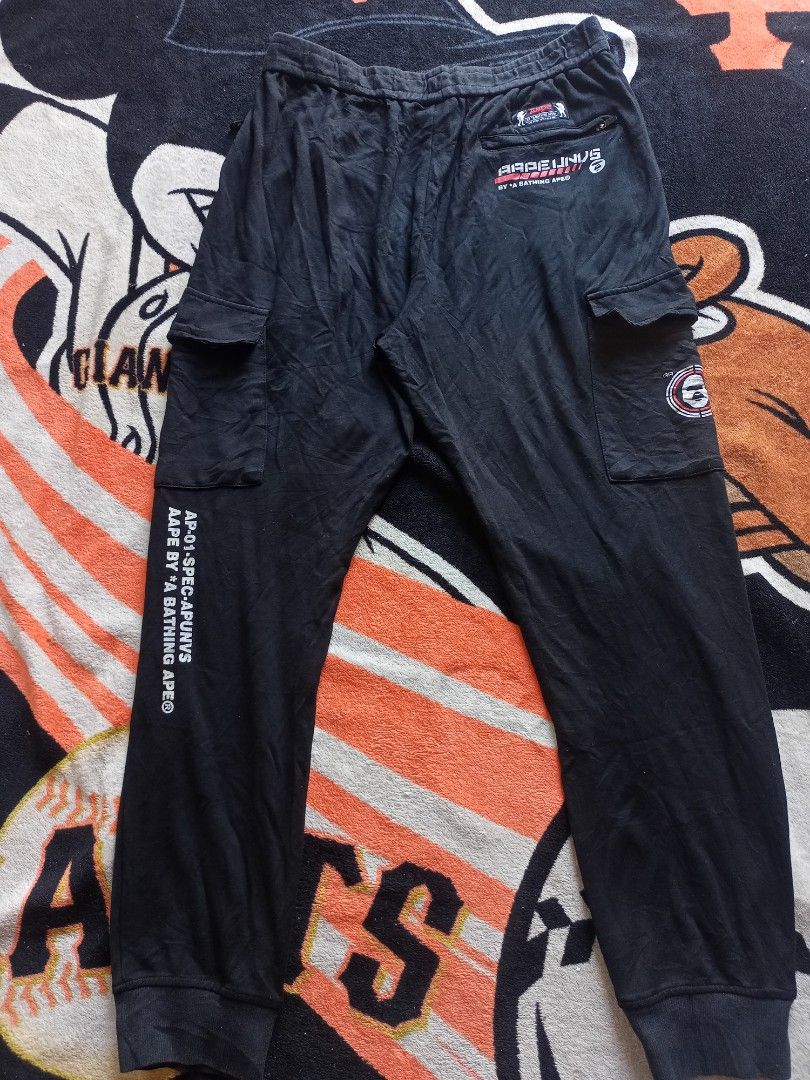 Aape Jogger Pants (Category: Joggers) located in Castilla. Submitted by stignapamorma (Listing ID 1464460276, Image 2). Description: Branded Thrifted Jogger Pants Size - 28-31x37 Condition - Excellent Color Rate - 9/10 Issue - None Price - 500+SF.