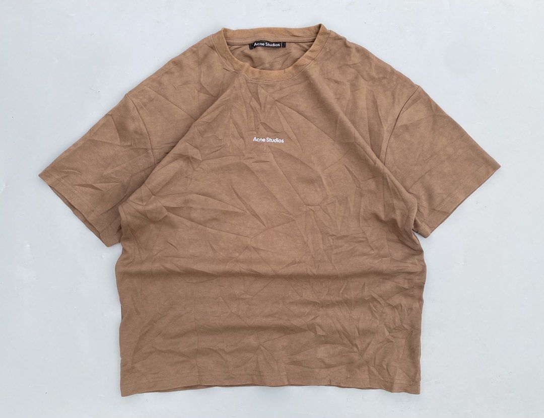ACNE STUDIOS script boxy tee (Category: Activewear) located in Lipa City. Submitted by local-drip-source (Listing ID 1464380277, Image 1). Description: .