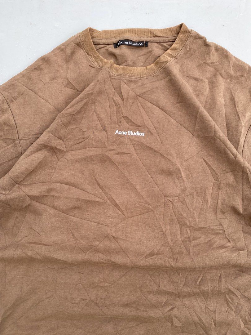ACNE STUDIOS script boxy tee (Category: Activewear) located in Lipa City. Submitted by local-drip-source (Listing ID 1464380277, Image 2). Description: .