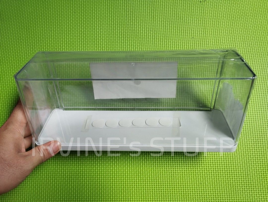 Acrylic DISPLAY CASE (Brand new ) (Category: Other Merchandise) located in Marikina City. Submitted by irvinesstuff (Listing ID 1464398734, Image 1). Description: - BRAND NEW - - w foot support holder sticker 4 action figs,toys , Diorama ,Miniture etc . . 👍 good for kamen rider head bust.