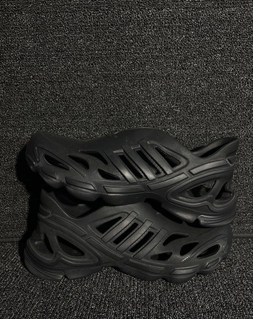 Adidas Adifom Supernova (Category: Sneakers) located in Iloilo. Submitted by fast_flips_ilo (Listing ID 1464388555, Image 1). Description: Us 10 Excellent Condition As New No Box .