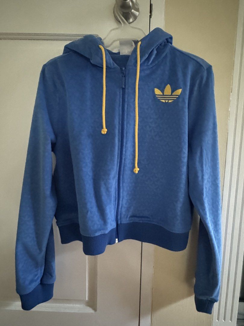 Adidas Blue Velour Monogram Hoodie (Category: Coats, Jackets and Outerwear) located in Muntinlupa City. Submitted by fufuwee (Listing ID 1464432684, Image 1). Description: Adidas Velour hoodie Yellow zip Monogram Pattern Velour material. Selling. Its a gift and not my style..
