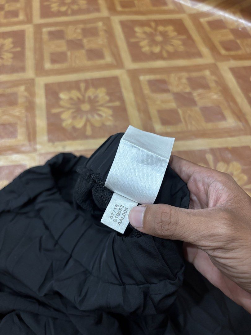 Adidas Climalite Black Track Pants Size 100 (Category: Joggers) located in Manila. Submitted by noribrahim.20 (Listing ID 1464507240, Image 3). Description: - Black Adidas track pants - Climalite material for breathability - Elastic waistband with drawstring - Zippers at the ankle - Made in Indonesia - Size 100 Issue See last picture .