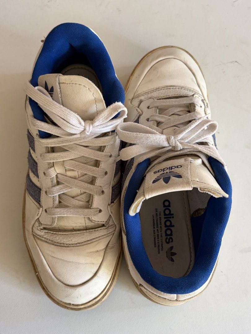 ADIDAS Forum Bonega (Category: Sneakers) located in Manila. Submitted by getemallout (Listing ID 1464409575, Image 2). Description: ❤️‍🔥 Pre-loved item ADIDAS Forum Bonege Shoes White/Blue (See last pic for size and QR code for verification) 📦 shipping fee shouldered by buyer 🚚 Free SF around Malolos, Bulacan ❗️.