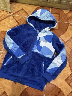 (Category: ) located in . Submitted by salesalesale01 (Listing ID 1464355535, Image 1). Description: .