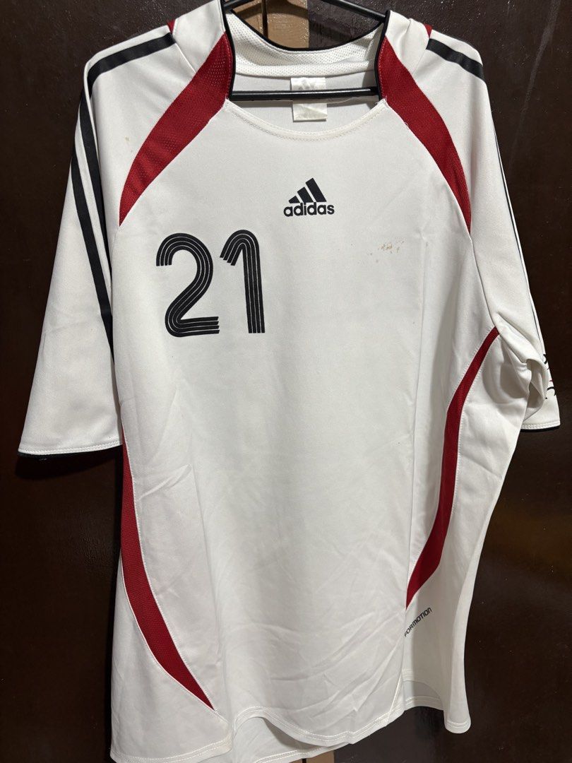 Adidas Men's Shirt (Category: Tshirts & Polo Shirts ) located in Quezon City. Submitted by den.declutters (Listing ID 1464568491, Image 1). Description: .
